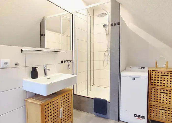 아파트 Grosse 65 Qm Projekt-&monteurwohnung 6 Betten Wlan